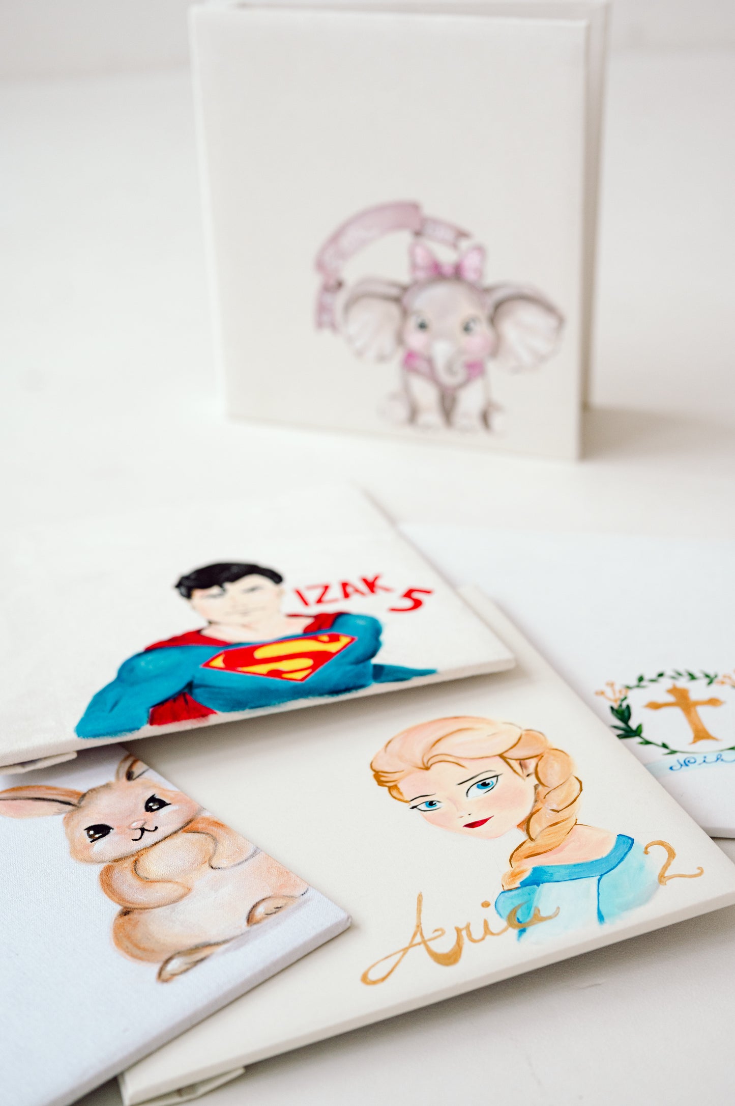 Personalized album with unique painting